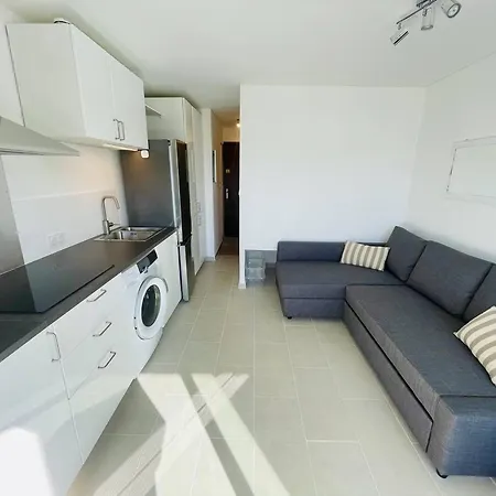 Renove, Centre Port Avec Piscine - Fr-1-723-155 Apartment Agde
